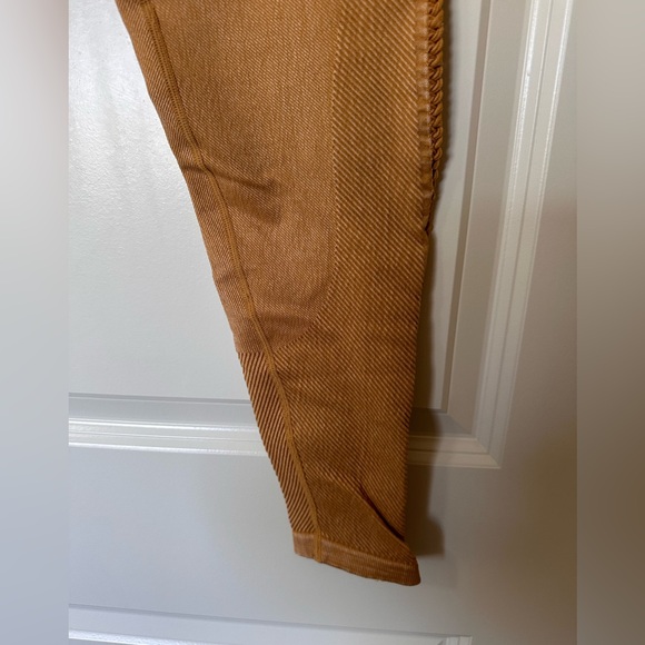 😍Aerie OFFLINE Leggings M - Picture 4 of 7